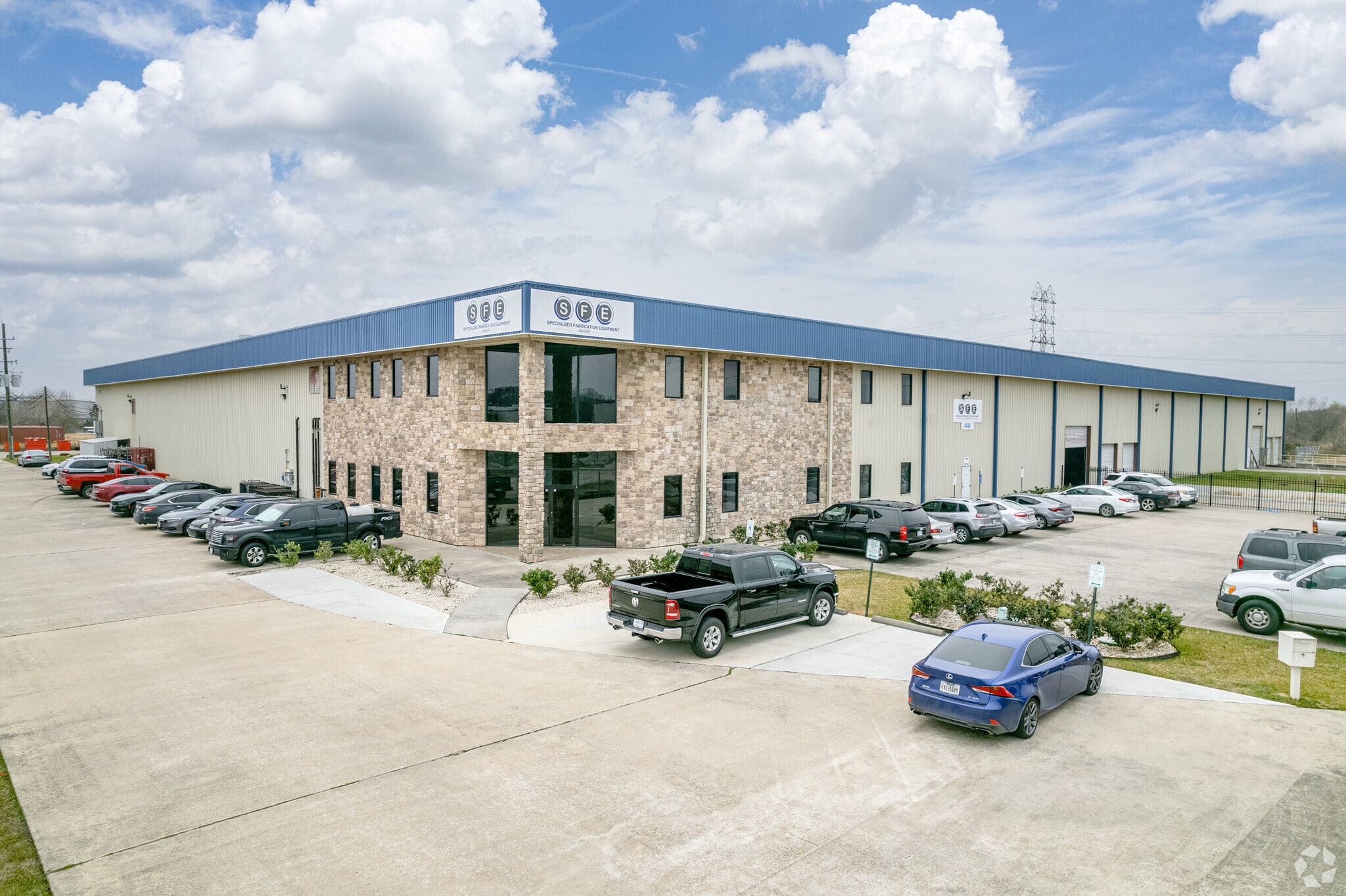 4433 South Dr, Houston, TX à louer Photo principale– Image 1 sur 28