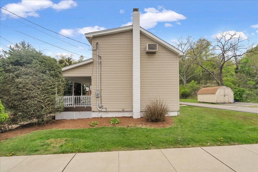 47-49 Furnace ave, Wanaque, NJ à vendre - Photo de l’immeuble – Image 3 sur 33