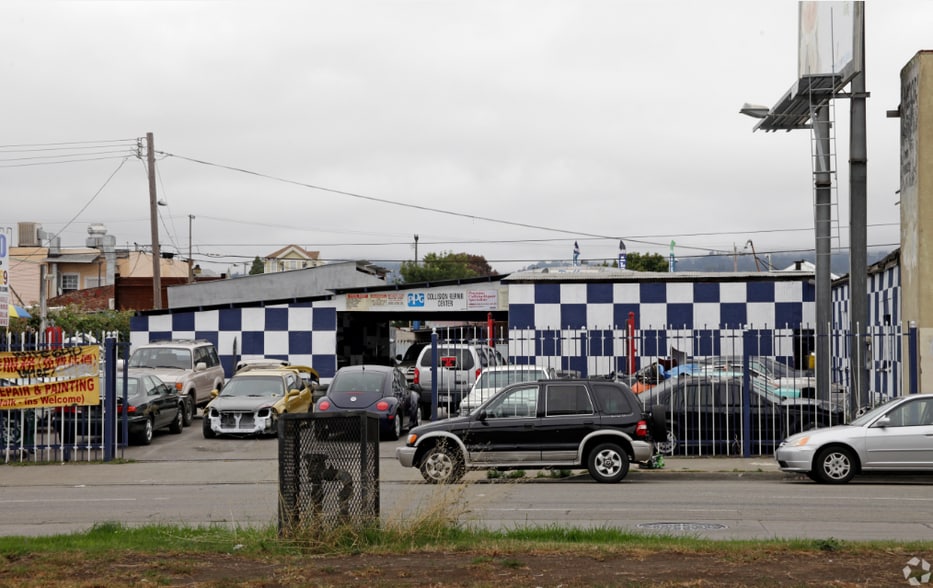 2222 E 12th St, Oakland, CA à vendre - Photo principale – Image 1 sur 1