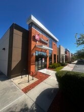 100 N Dean Rd, Orlando, FL à louer Photo intérieure– Image 1 sur 16