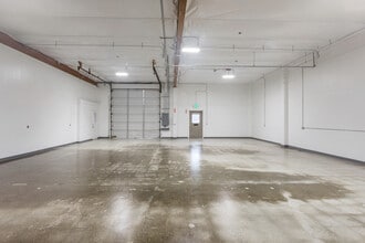2550 Wyandotte St, Mountain View, CA à louer Numérisation 3D Matterport– Image 1 sur 6