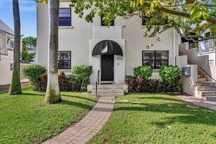 836 W 40th St - Immobilier d'entreprise