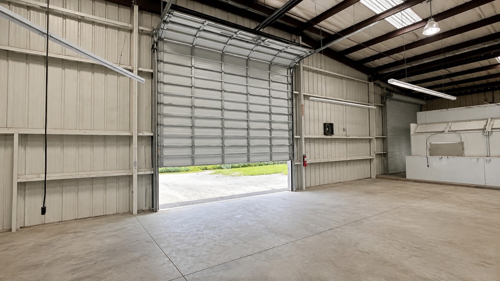 10155 New Kings Rd, Jacksonville, FL à louer - Photo intérieure – Image 3 sur 16