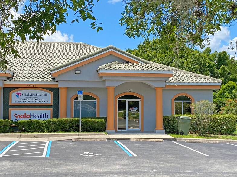 33041 Professional Dr, Leesburg, FL à louer - Photo de l’immeuble – Image 3 sur 61
