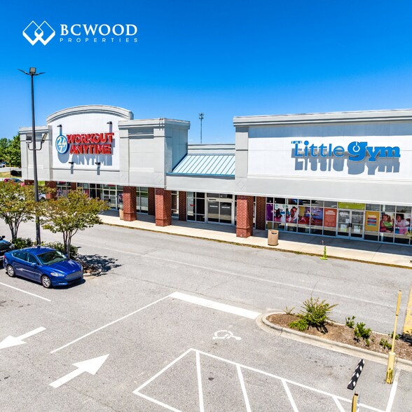 5850 West Highway 74, Indian Trail, NC à louer - Photo de l’immeuble – Image 3 sur 6