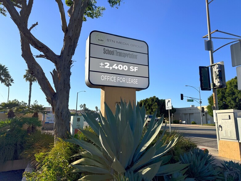 5334 Torrance Blvd, Torrance, CA à louer - Photo de l’immeuble – Image 3 sur 3