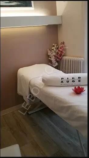 Local commercial dans Issy-les-Moulineaux à vendre - Photo de l’immeuble – Image 2 sur 4