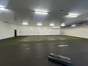 509-523 E Rosecrans Ave, Compton, CA à louer Photo intérieure– Image 2 sur 12