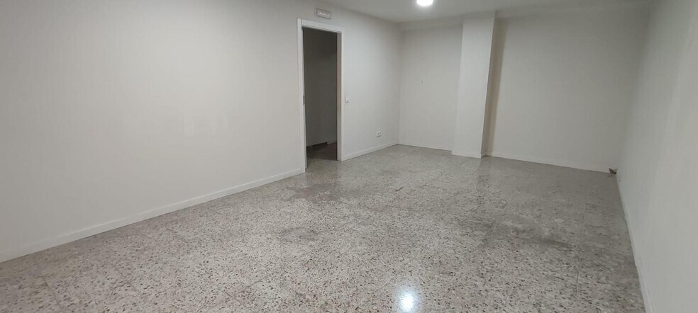 Local commercial dans Córdoba, Córdoba à louer - Photo intérieure – Image 3 sur 12