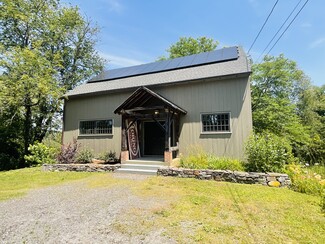 Plus de détails pour 690 N Main St, Sheffield, MA - Local commercial à vendre