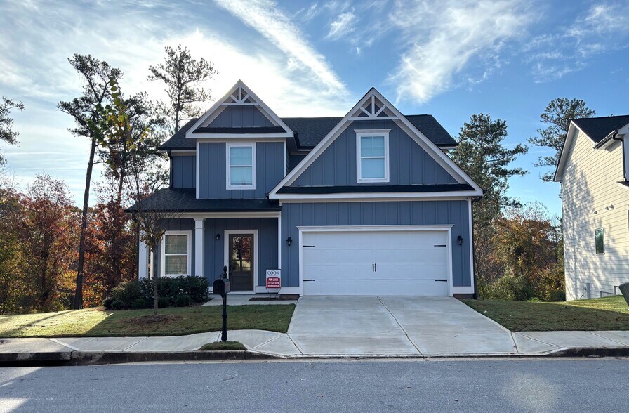 243 Melba Ln, Athens, GA à vendre - Photo principale – Image 1 sur 1