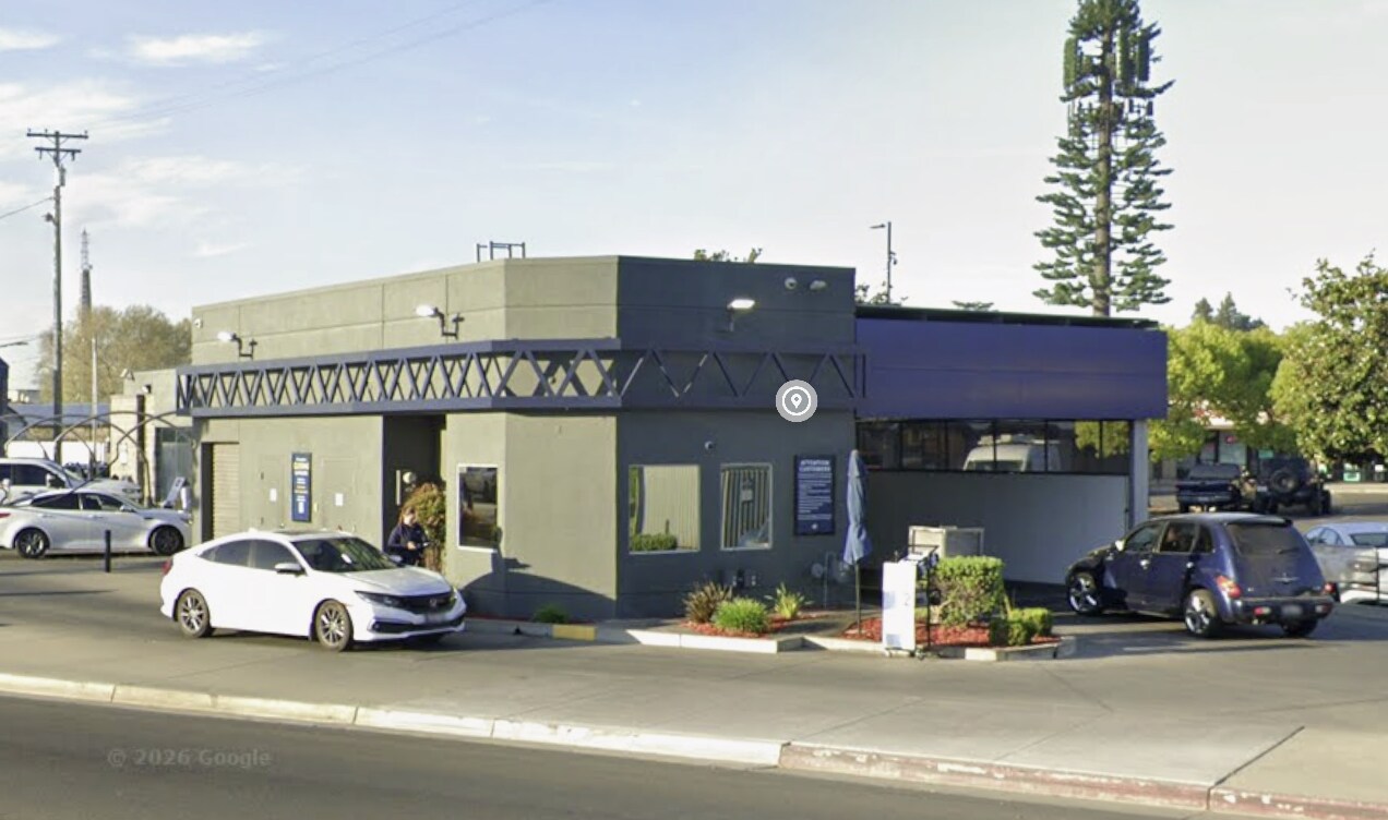487 N Golden State Blvd, Turlock, CA à louer Photo de l’immeuble– Image 1 sur 8