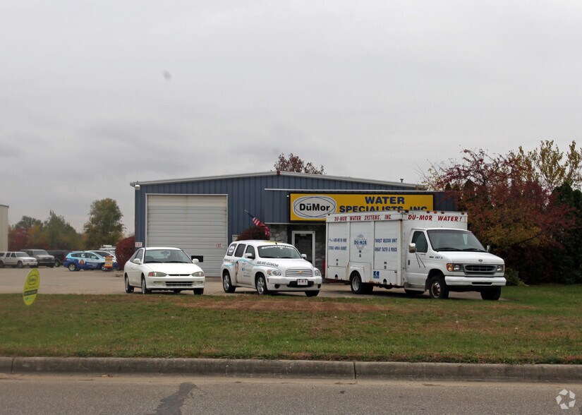 4405 Wyland Dr, Elkhart, IN à louer - Photo de l’immeuble – Image 2 sur 6