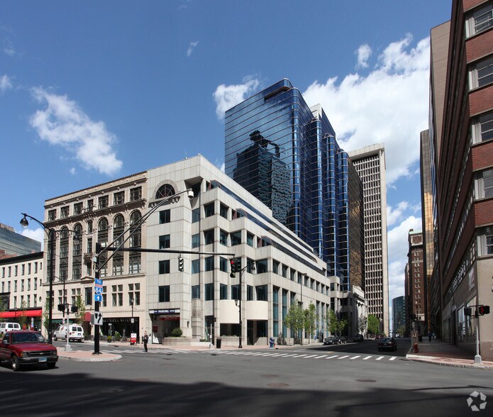 100 Pearl St, Hartford, CT à louer - Photo de l’immeuble – Image 2 sur 3