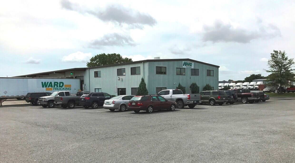 257 Tyson Dr, Winchester, VA à louer Photo de l’immeuble– Image 1 sur 2