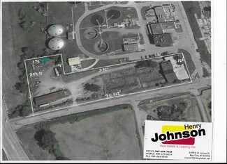 Plus de détails pour 2751 N Water St, Bay City, MI - Local d’activités à vendre