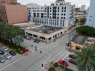 Plus de détails pour 280-284 Alhambra Cir, Coral Gables, FL - Bureau à louer