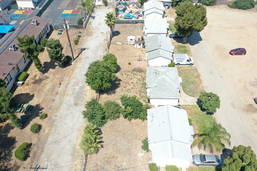 9669 8th St, Rancho Cucamonga, CA à vendre - Photo de l’immeuble – Image 3 sur 6