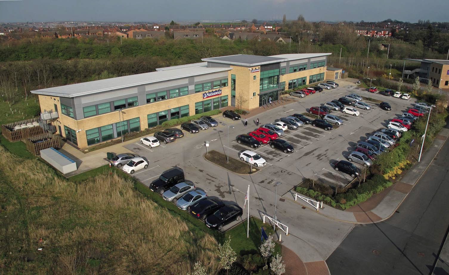 3 Red Hall Cres, Wakefield à louer Photo principale– Image 1 sur 7