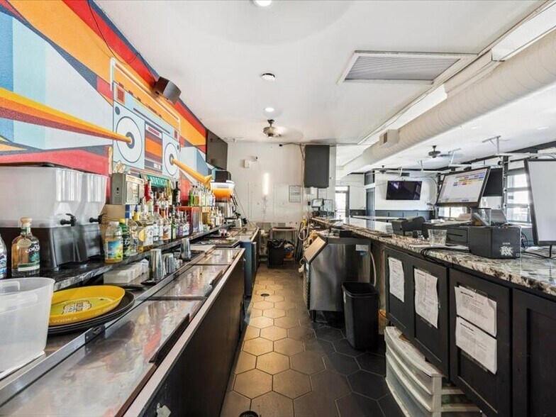 5686 Pecos St, Denver, CO à vendre - Photo de l’immeuble – Image 3 sur 26