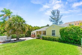 203 NE 1st Ave, Delray Beach, FL à louer Photo de l’immeuble– Image 2 sur 27