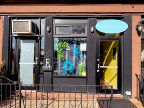 67 Woodhull St, Brooklyn, NY à louer Photo intérieure– Image 1 sur 11