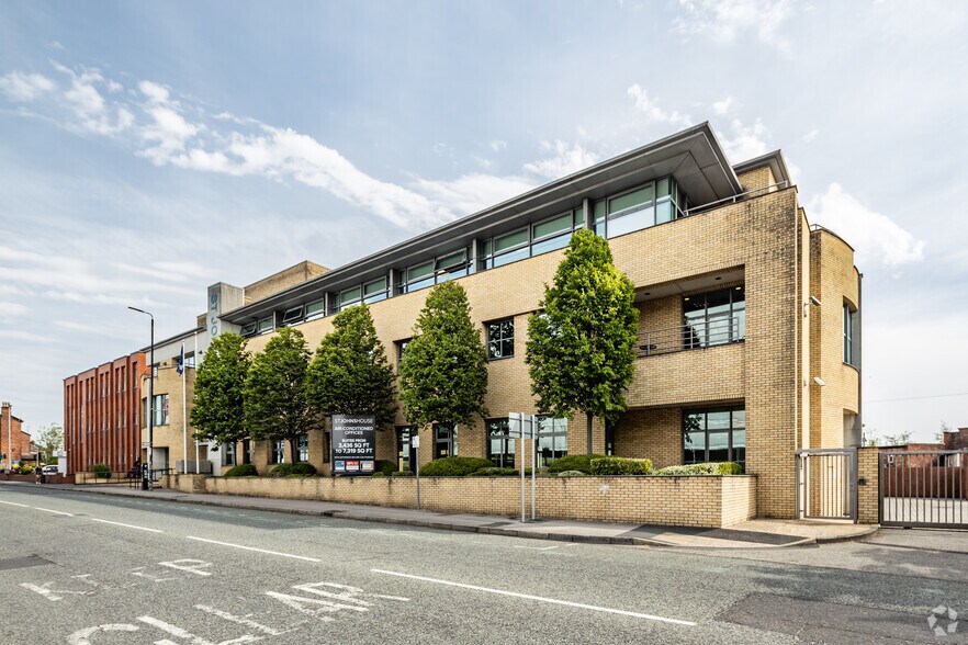 Barrington Rd, Altrincham à louer - Photo de l’immeuble – Image 3 sur 3