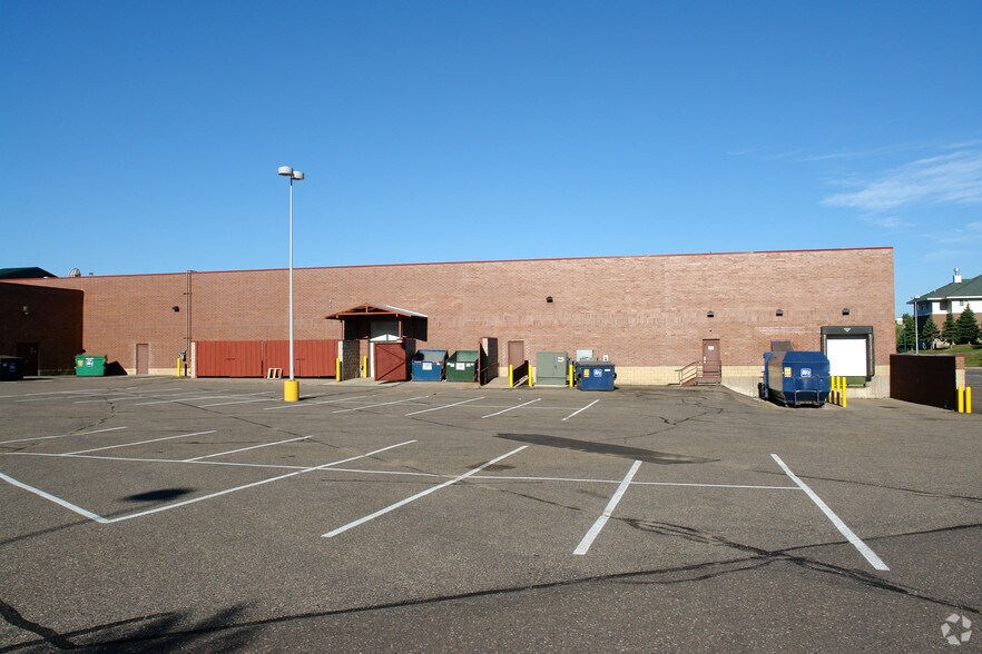 11210-11260 Wayzata Blvd, Hopkins, MN à louer - Photo de l’immeuble – Image 3 sur 3