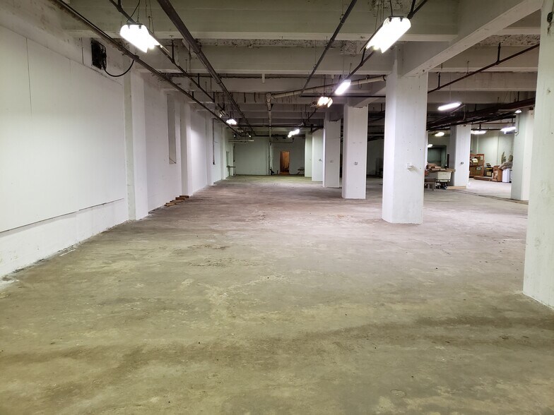 3065 N Rockwell St, Chicago, IL à vendre - Photo intérieure – Image 2 sur 32