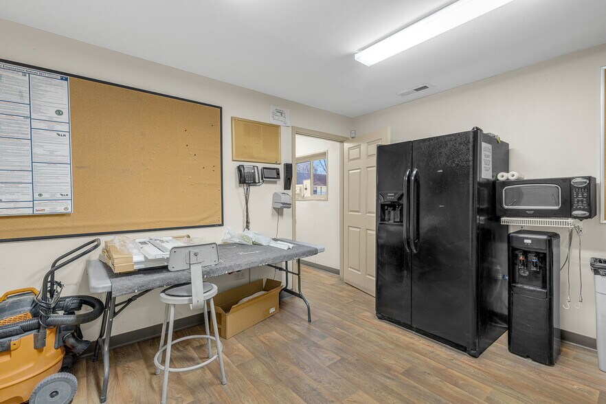 200 Coe Rd, Anderson, SC à vendre - Photo de l’immeuble – Image 3 sur 11