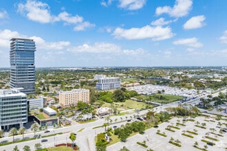 800 SE 4th Ave, Hallandale Beach, FL - VUE AÉRIENNE  vue de carte