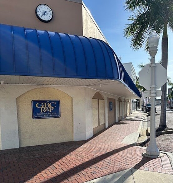 1515 Broadway, Fort Myers, FL à vendre - Photo de l’immeuble – Image 2 sur 11