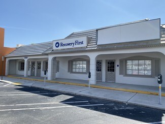 Plus de détails pour 3028-3040 E Commercial Blvd, Fort Lauderdale, FL - Bureau/Local commercial à louer