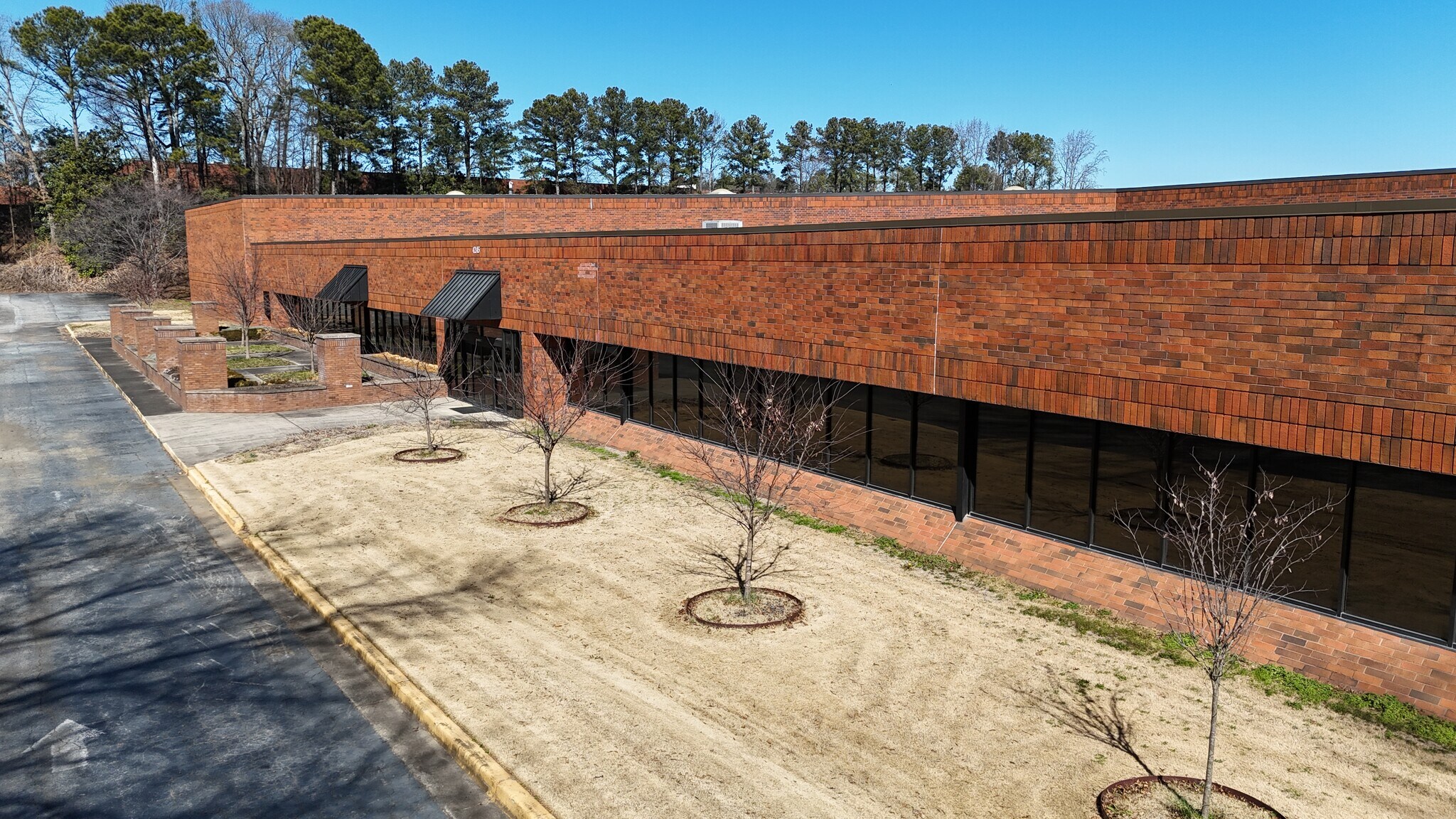 4245 International Blvd, Norcross, GA à louer Photo principale– Image 1 sur 10