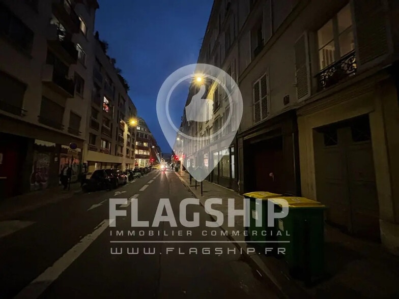 Local commercial dans Paris à louer - Photo de l’immeuble – Image 2 sur 2