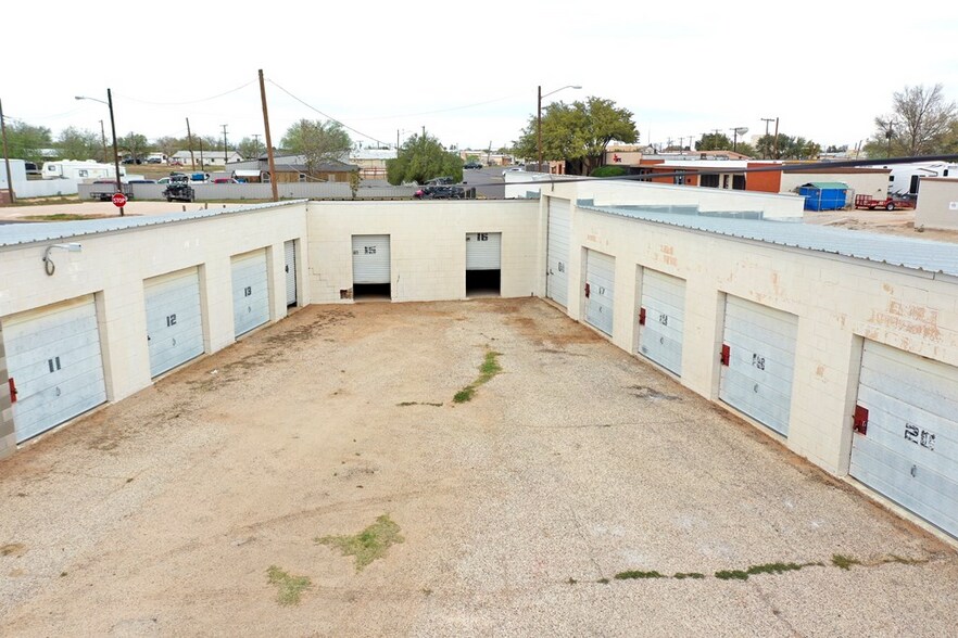 500 Andrews St, Andrews, TX à vendre - Photo de l’immeuble – Image 3 sur 12