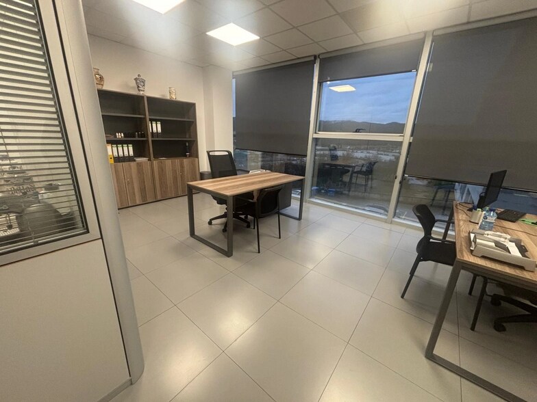 Bureau dans Sant Cugat del Vallès, Barcelona à vendre - Photo principale – Image 1 sur 2