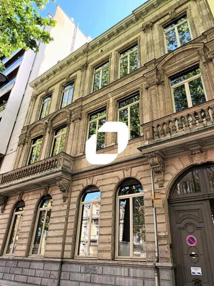 Bureau dans Lille à louer - Photo de l’immeuble – Image 1 sur 8