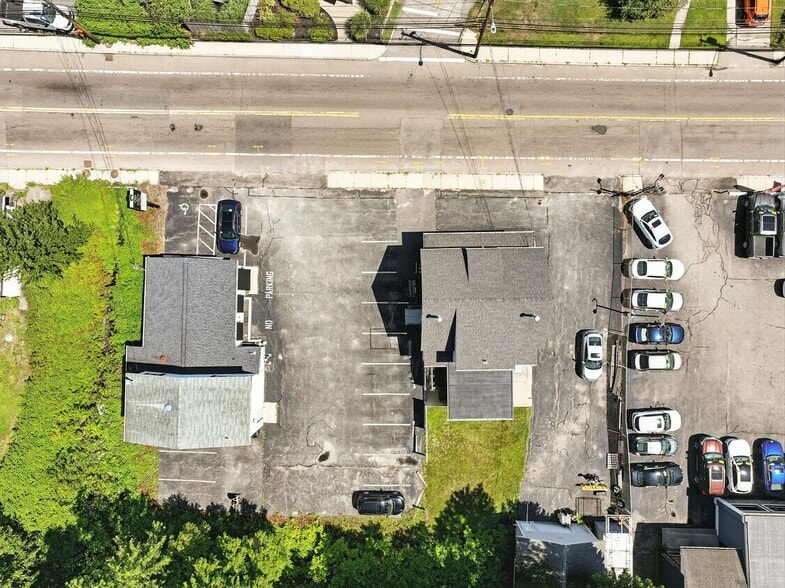 148 & 152 Putnam Pike portefeuille de 2 biens à vendre sur LoopNet.fr - Aérien – Image 3 sur 16