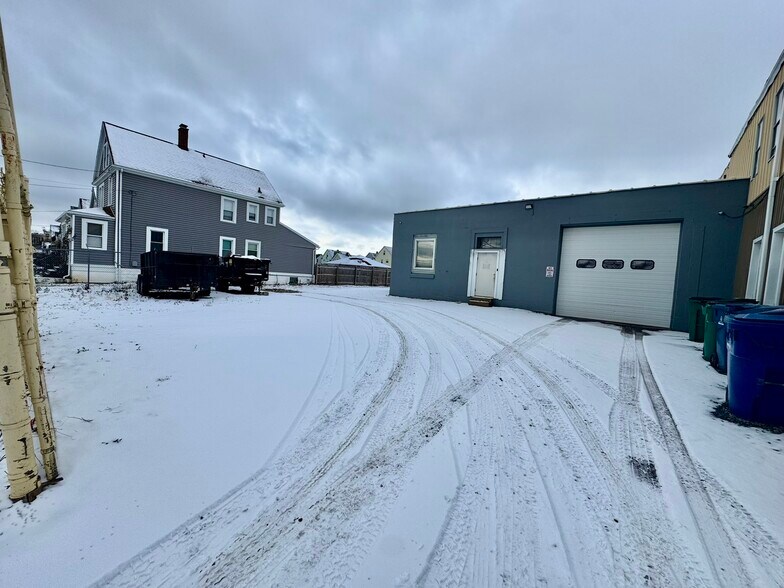 58 Rano St, Buffalo, NY à vendre - Photo de l’immeuble – Image 3 sur 27