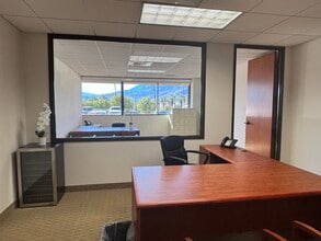 777 E Tahquitz Canyon Way, Palm Springs, CA à louer Photo intérieure– Image 1 sur 3