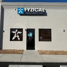 18070 S Tamiami Trl, Fort Myers, FL à louer Photo de l’immeuble– Image 1 sur 11