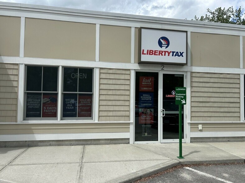 270 Grove St, Worcester, MA à louer - Photo de l’immeuble – Image 2 sur 4