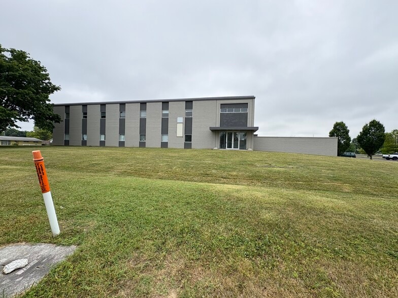 1201 Cumberland Ave, West Lafayette, IN à louer - Photo de l’immeuble – Image 2 sur 38