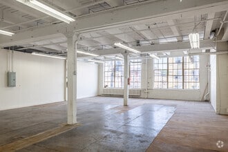 1240 N Homan Ave, Chicago, IL à louer Photo intérieure– Image 2 sur 4