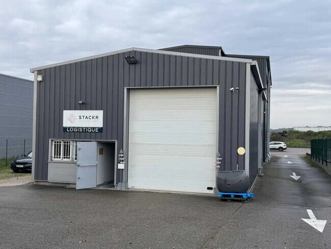 Plus de détails pour 460-469 Chemin Du Derontet, Béligneux - Local d’activités à vendre