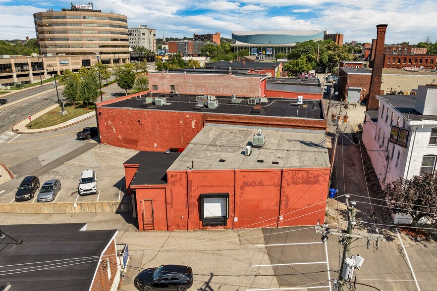 Old Granite Portfolio portefeuille de 2 biens à vendre sur LoopNet.fr - Photo de l’immeuble – Image 3 sur 24