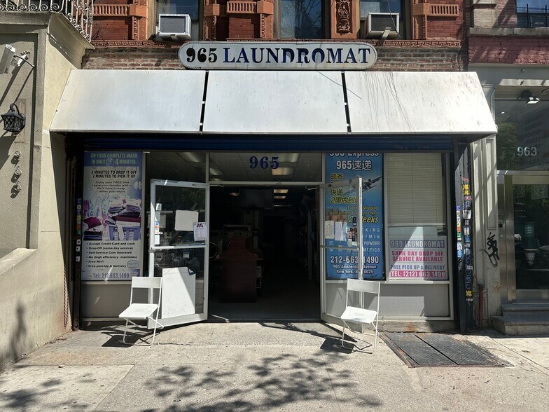 963-965 Amsterdam Ave, New York, NY à louer - Photo de l’immeuble – Image 2 sur 4
