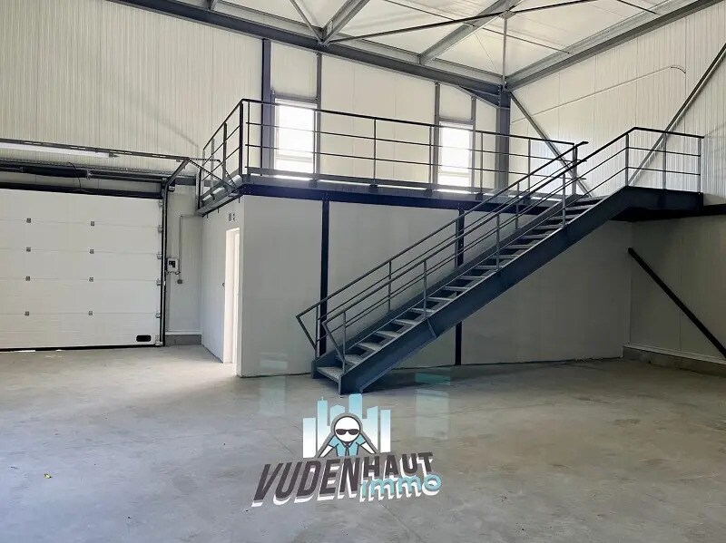 Local d’activités dans Labarthe-sur-Lèze à louer Photo de l’immeuble– Image 1 sur 10