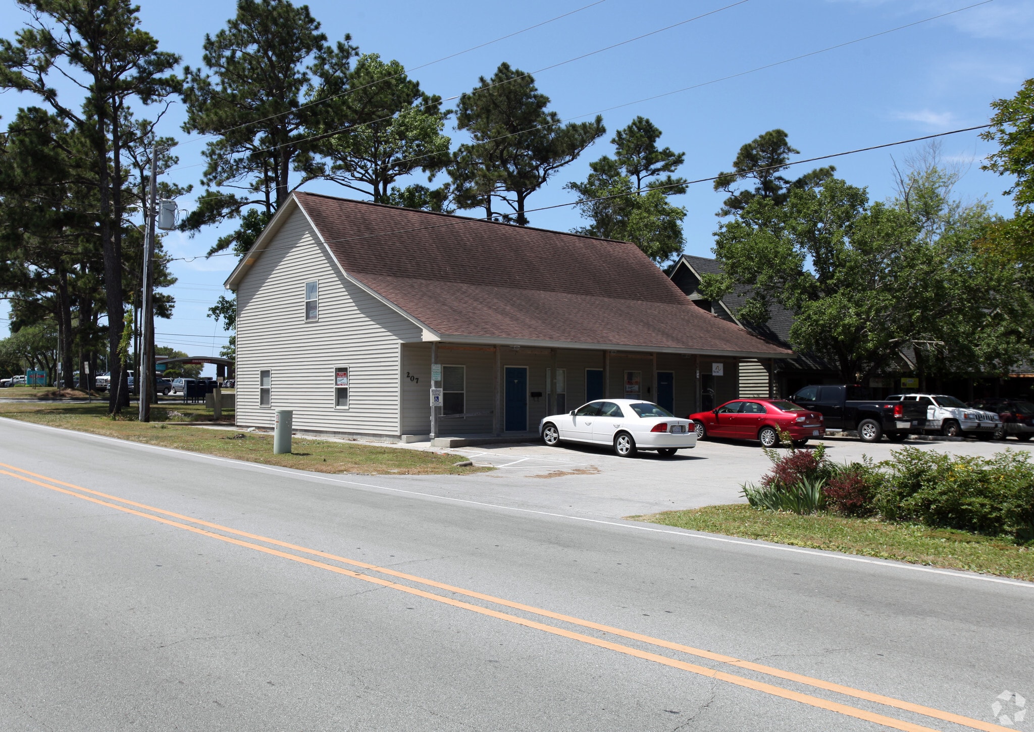 207 N 35th St, Morehead City, NC à louer Photo principale– Image 1 sur 14